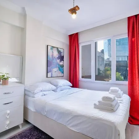 2br 7 Minutes Walk From Taksim Square Апартаменты
